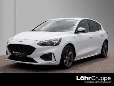 Gebraucht Ford Focus ST-Line X 125 PS (91 kW) 2021 Weiß Limousine