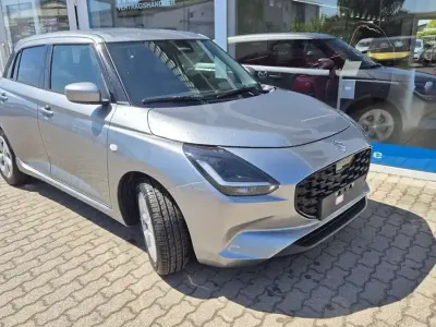 Neu Suzuki Swift Comfort 83 PS (61 kW) 2025 Premium silver met. Kleinwagen