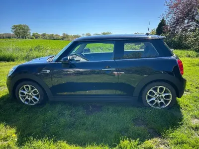 Używany Mini ONE 102 KM (75 kW) 2017 Czarny Hatchback