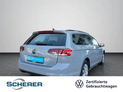 Używany VW Passat Basis 150 KM (110 kW) 2024 Szary Kombi