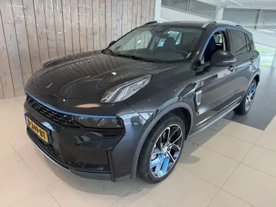 Gebraucht Lynk & Co 01