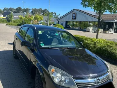 Gebraucht Opel Astra 105 PS (77 kW) 2006 Schwarz Kleinwagen