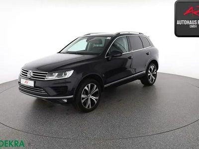 Second-hand VW Touareg Executive 204 CP (150 kW) 2016 Negru SUV