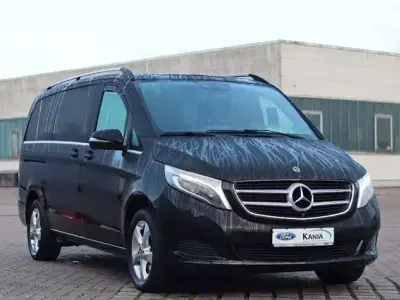 Usata Mercedes V220 Avantgarde Edition 190 CV (139 kW) 2018 Nero Monovolume