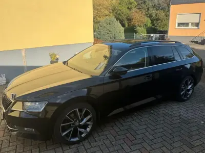 Brugt Skoda Superb Ambition 190 HK (139 kW) 2016 Sort Stationcar