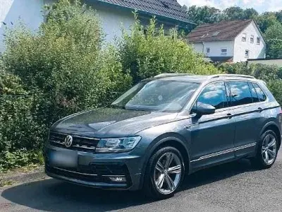 Gebraucht VW Tiguan Sound 116 PS (85 kW) 2017 Grau SUV