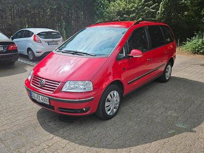 Gebraucht VW Sharan 140 PS (102 kW) 2008 Rot Van / Kleinbus