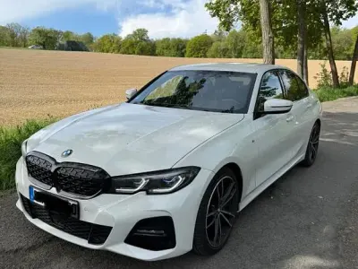 Używany BMW 330 M Sport 258 KM (189 kW) 2021 Biały Sedan/Limuzyna