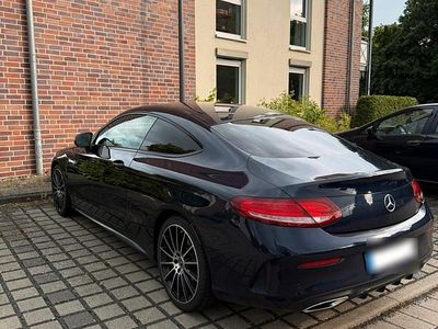 Second-hand Mercedes C180 AMG line Plus 156 CP (114 kW) 2017 Albastru Coupe