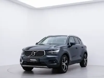 Usata Volvo XC40 Inscription 190 CV (139 kW) 2019 Blu SUV