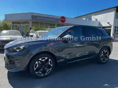 Neu Cupra Terramar VZ 265 PS (194 kW) 2026 Grau SUV