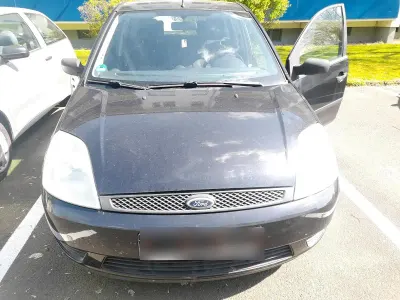 Gebraucht Ford Fiesta 80 PS (58 kW) 2005 Blau Kleinwagen