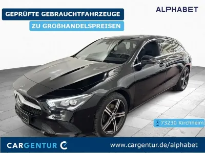 Gebraucht Mercedes CLA200 150 PS (110 kW) 2023 Schwarz Coupé