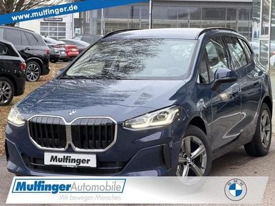 Neu BMW 218 136 PS (100 kW) 2025 Blau Van / Kleinbus