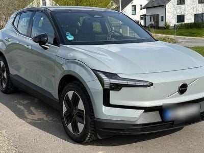 Second-hand Volvo EX30 Plus 200 kW (272 CP) 2024 Gri SUV