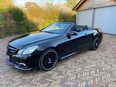 Gebraucht Mercedes E500 Avantgarde 387 PS (284 kW) 2011 Schwarz Cabrio