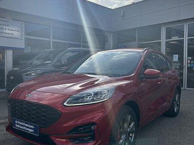 Gebraucht Ford Kuga ST-Line X 224 PS (164 kW) 2022 Lucidrot metallic (metallic) SUV