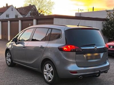 Gebraucht Opel Zafira 165 PS (121 kW) 2012 Silber Van / Kleinbus