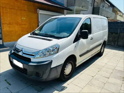 Gebraucht Citroën Jumpy 128 PS (94 kW) 2015 Weiß Van / Kleinbus