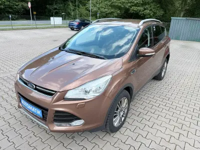 Gebraucht Ford Kuga Titanium 163 PS (119 kW) 2014 Braun SUV