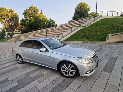 Mercedes E220