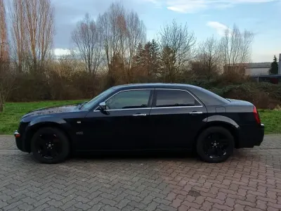 Gebraucht Chrysler 300C 249 PS (183 kW) 2009 Schwarz Limousine