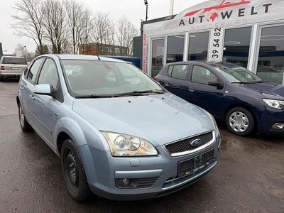 Gebraucht Ford Focus Ghia 125 PS (91 kW) 2007 Blau Limousine