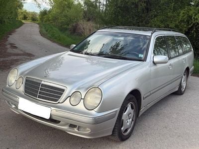 Mercedes E280