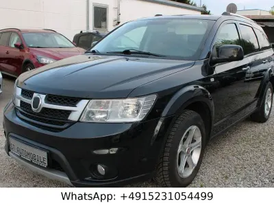 Gebraucht Fiat Freemont Lounge 170 PS (125 kW) 2013 Schwarz SUV