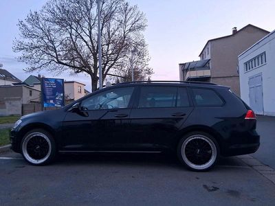 Second-hand VW Golf VII 105 CP (77 kW) 2013 Negru Break