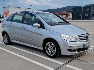 Gebraucht Mercedes B200 135 PS (99 kW) 2005 Van / Kleinbus