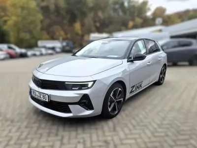 Gebraucht Opel Astra 131 PS (96 kW) 2025 Kristall silber Kleinwagen