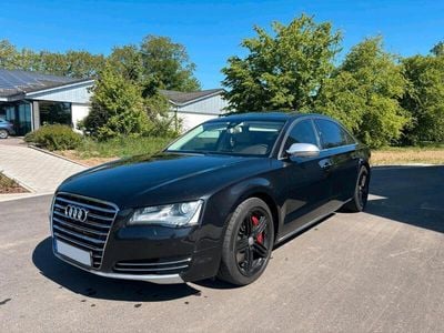 Audi A8L