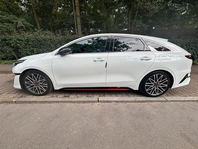 Kia ProCeed GT