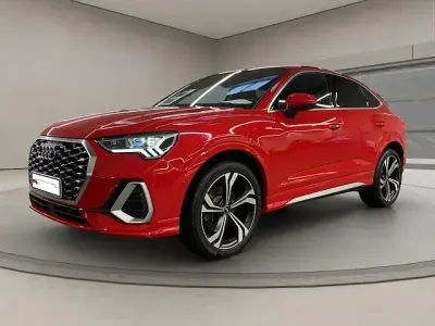 Usata Audi Q3 Sportback S-Line 245 CV (180 kW) 2024 Rosso SUV