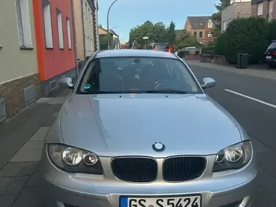 Gebraucht BMW 116 122 PS (89 kW) 2007 Silber Kleinwagen
