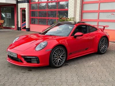 Porsche 911 Carrera