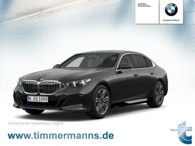 Gebraucht BMW 520 M Sport 197 PS (144 kW) 2024 Grau Limousine