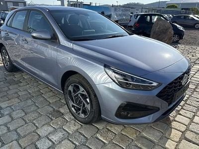 Nuova Hyundai i30 GO! 97 CV (71 kW) 2025 Blu Berlina