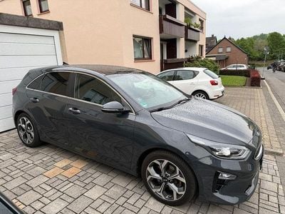 Usata Kia Ceed Platinum Edition 140 CV (102 kW) 2019 Grigio Utilitaria