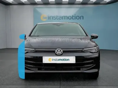 Gebraucht VW Golf VIII 116 PS (85 kW) 2024 Grau Limousine