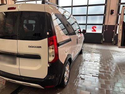 Usata Dacia Dokker Stepway 2017 Bianco Monovolume
