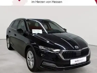 Gebraucht Skoda Octavia Style 150 PS (110 kW) 2021 Blackmagic perleffekt Kombi
