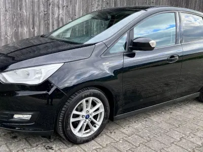 Gebraucht Ford C-MAX Cool & Connect 125 PS (91 kW) 2018 Schwarz Van / Kleinbus