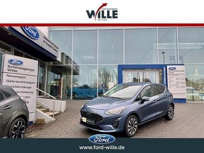 Gebraucht Ford Fiesta Titanium 101 PS (74 kW) 2024 Chromablau metallic Kleinwagen