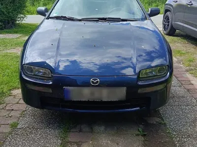 Gebraucht Mazda 323F 88 PS (64 kW) 1998 Blau Limousine