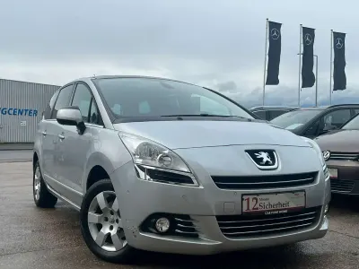 Second-hand Peugeot 5008 Business-Line 114 CP (83 kW) 2013 Argintiu Monovolum