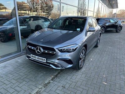 Mountaingrau metallic Gebraucht 2025 Mercedes GLA200 Advanced SUV | 38.995 € (Fairer Preis)