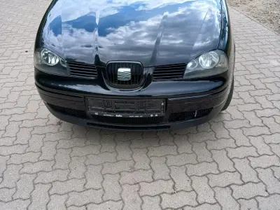 Gebraucht Seat Arosa 50 PS (36 kW) 2004 Schwarz Kleinwagen