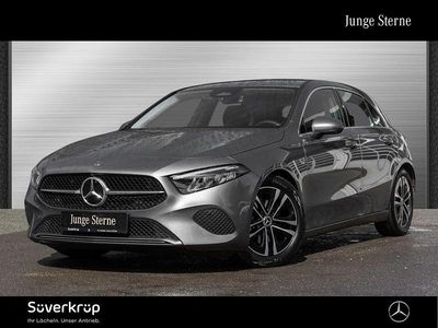 Gebraucht Mercedes A180 Progressive 136 PS (100 kW) 2025 Graulack mountaingrau (metallic) Limousine